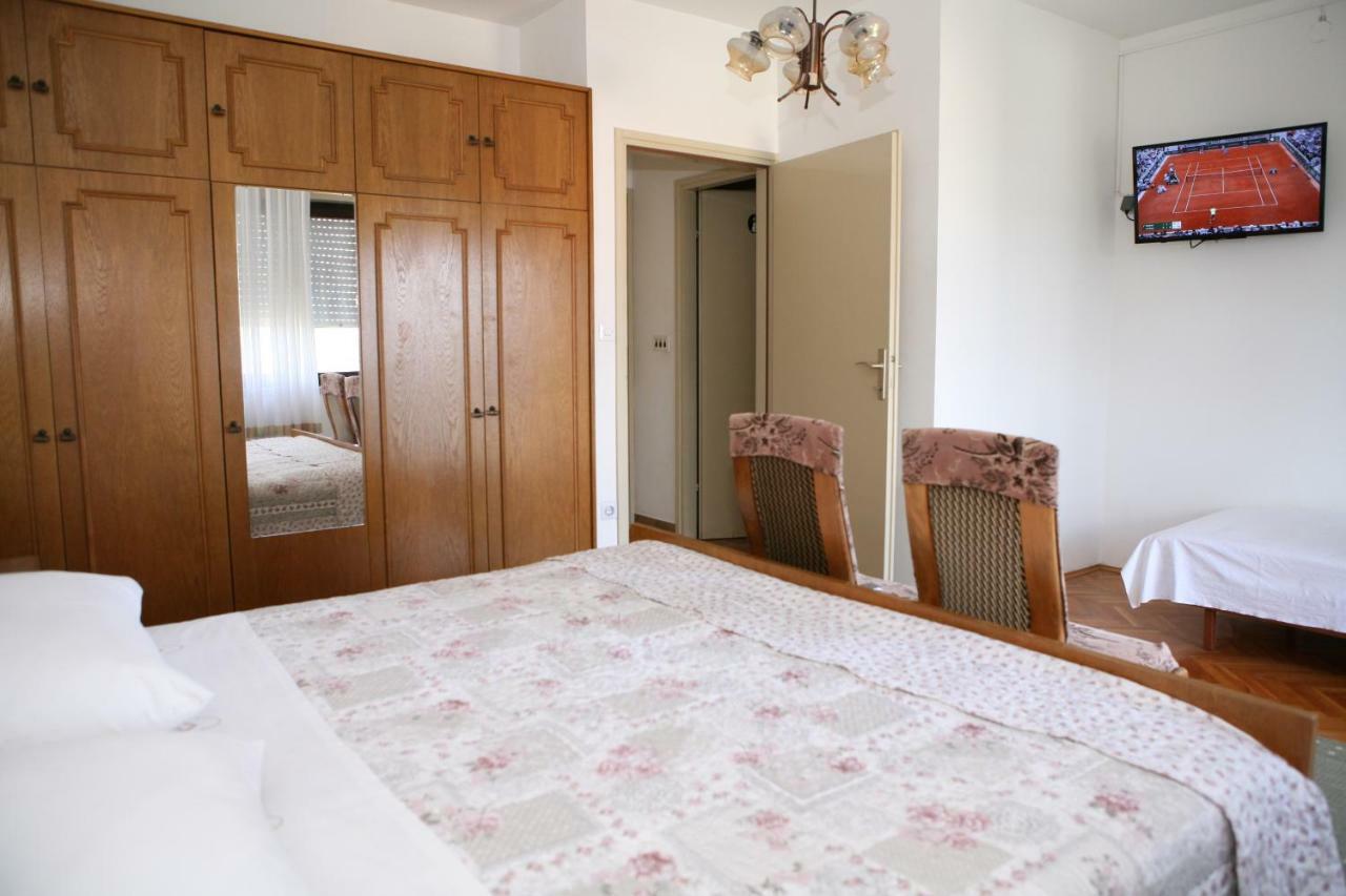 דונג'י סגט Rooms And Apartments Kurtovic מראה חיצוני תמונה