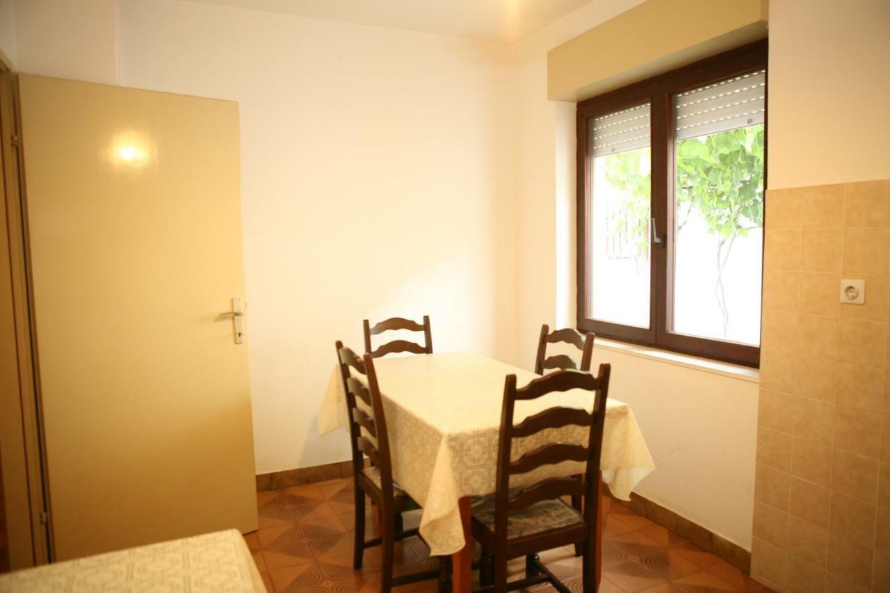 דונג'י סגט Rooms And Apartments Kurtovic מראה חיצוני תמונה