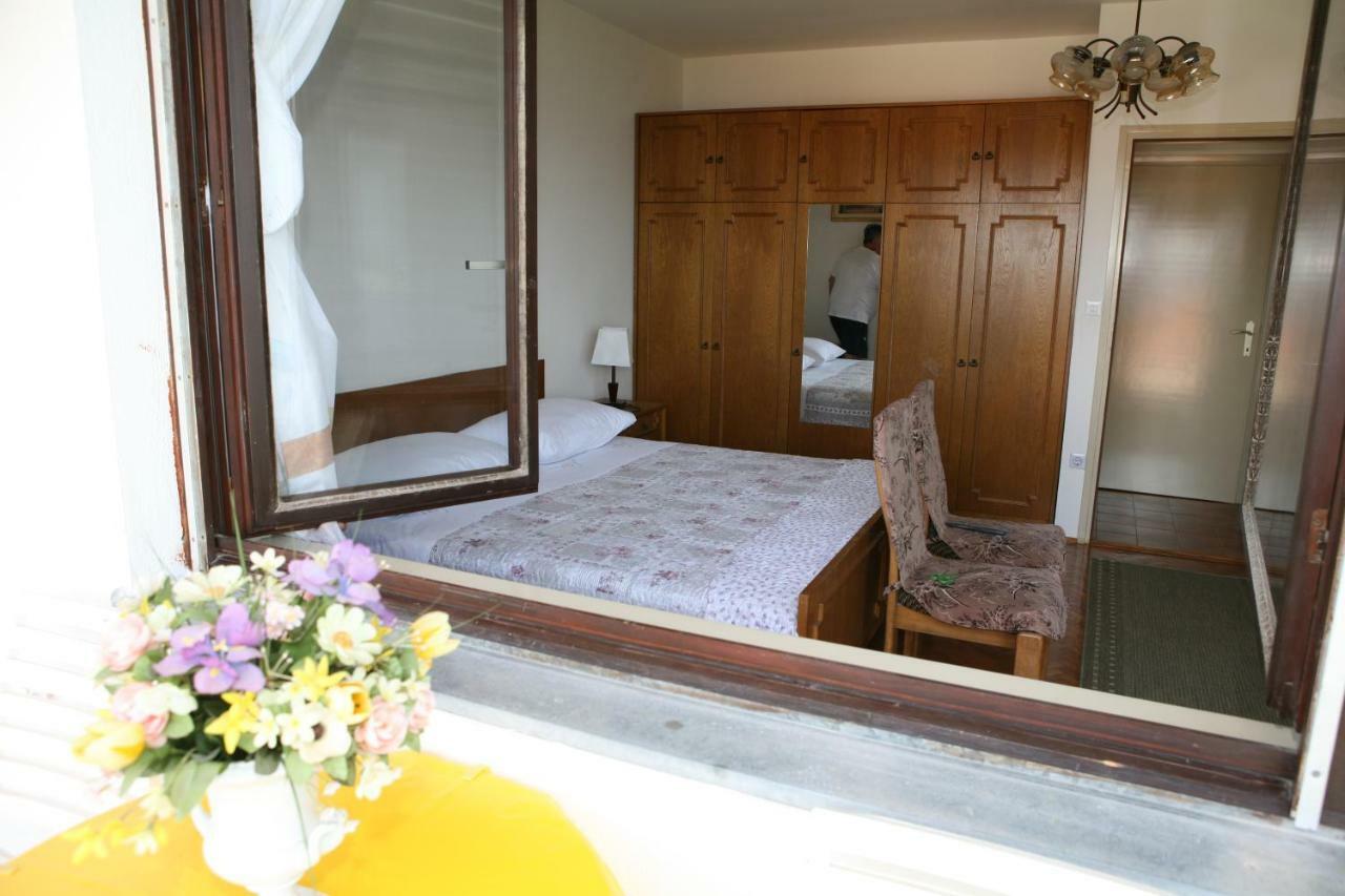 דונג'י סגט Rooms And Apartments Kurtovic מראה חיצוני תמונה