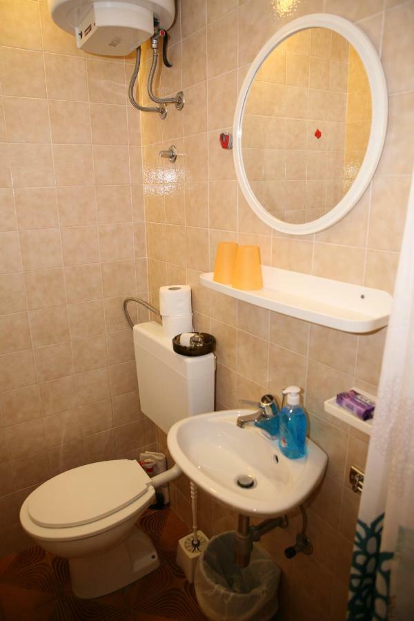 דונג'י סגט Rooms And Apartments Kurtovic מראה חיצוני תמונה