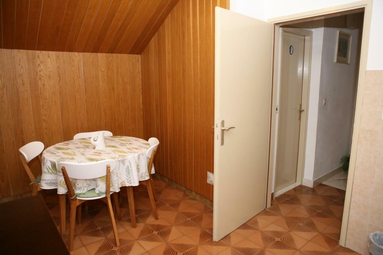 דונג'י סגט Rooms And Apartments Kurtovic מראה חיצוני תמונה